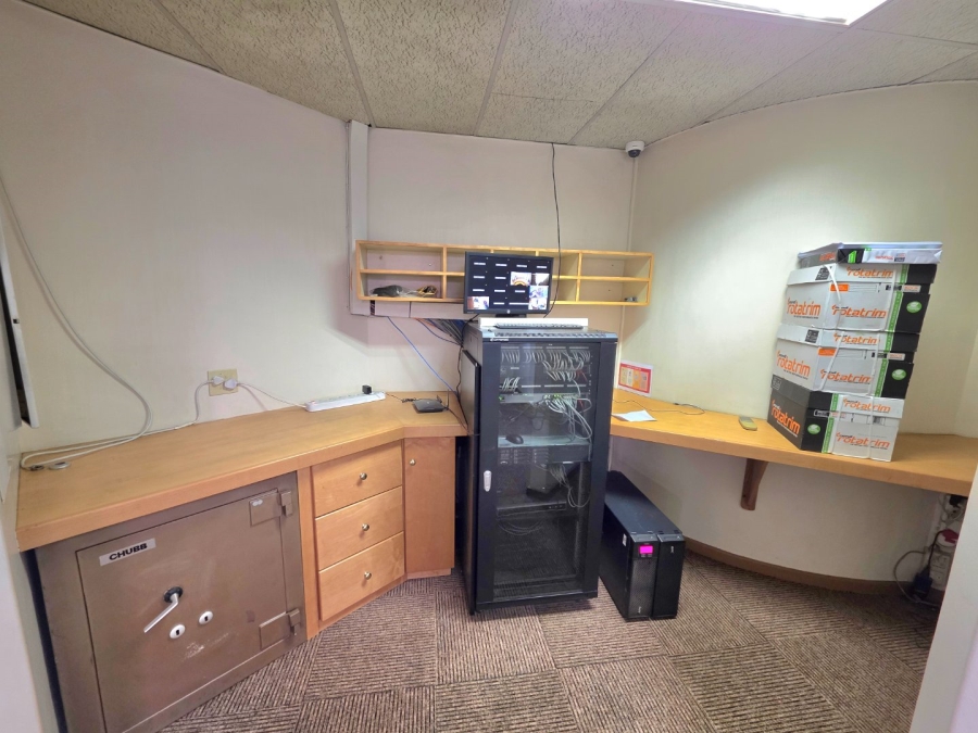 To Let commercial Property for Rent in Bethlehem Free State
